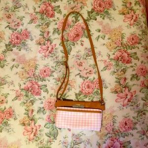 A crossbody purse
